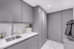 Photo 21- click for photo gallery